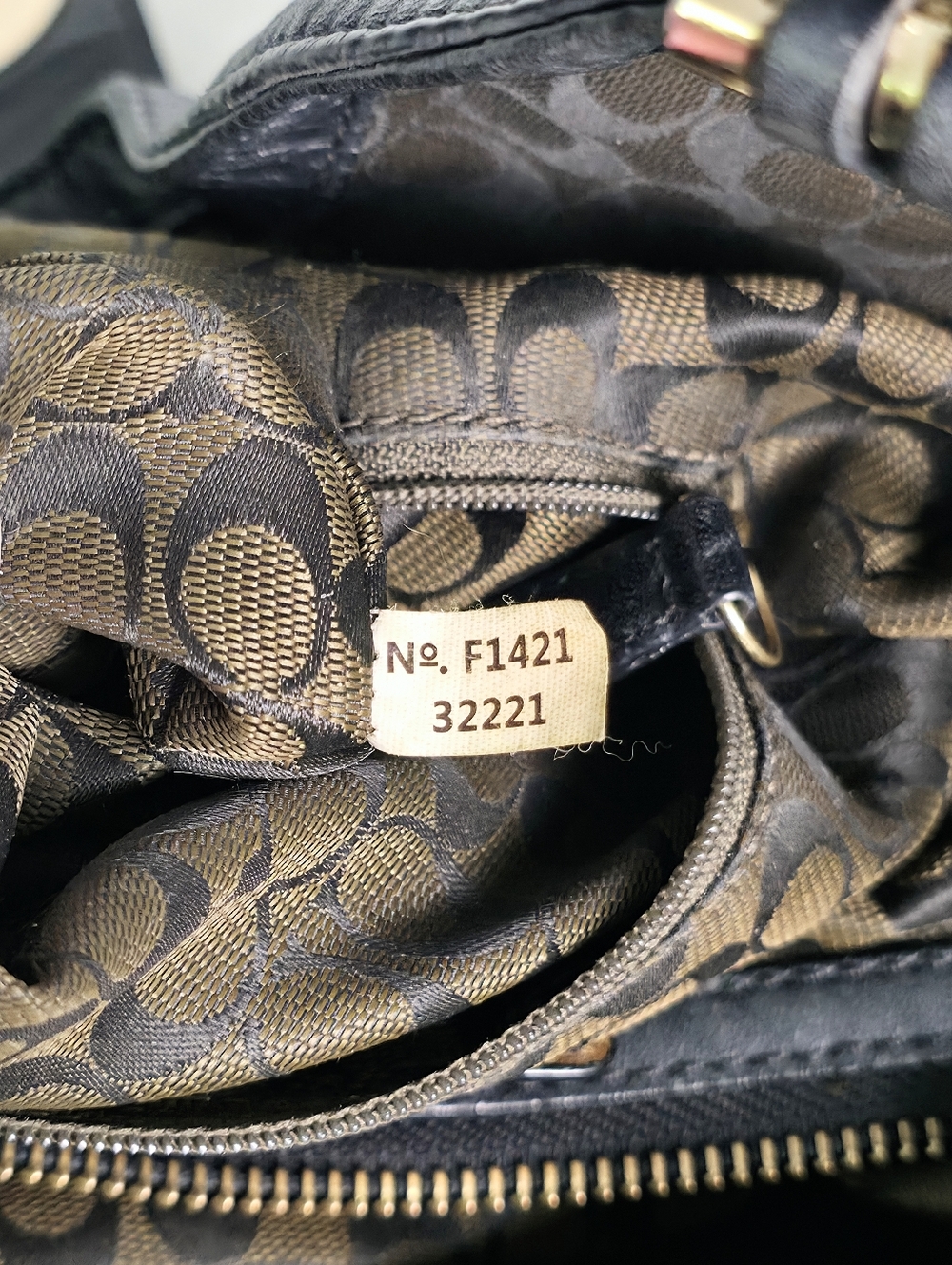 Coach Madison Carlyle 32221 Hobo Smooth Black Leather Carryall Shoulder Hang Tag - Picture 12 of 12